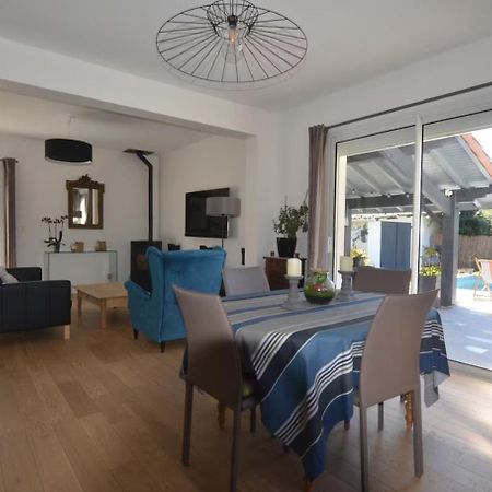 Fantastic House With Pool Villa Andernos-les-Bains Exterior photo